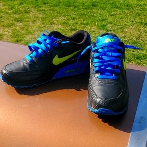 Nike Air Max 90 GS 7Y EUC